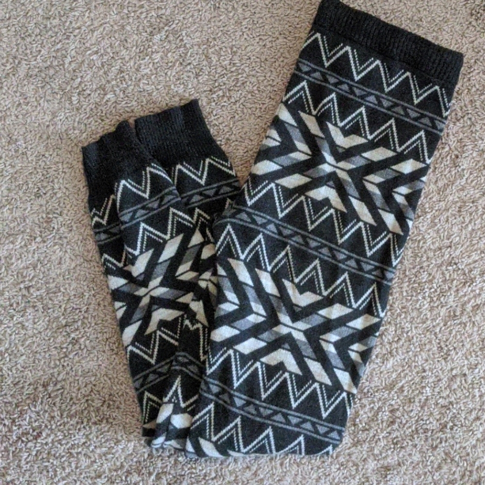 Sweater tights